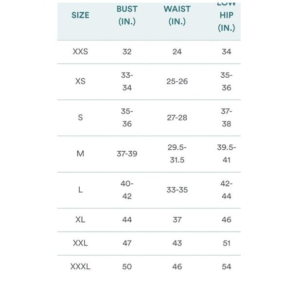 Andie The Tulum One Piece Swimsuit in Black - Picture 4 of 14